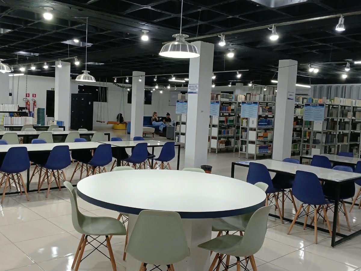 Biblioteca — FAAr